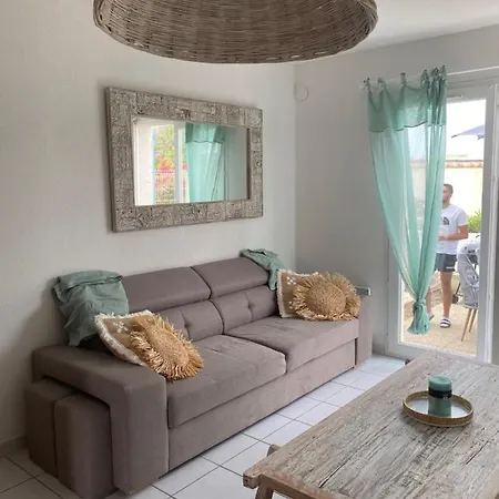 Maison St Pierre La Holiday home Saint-Pierre-la-Mer (Aude)